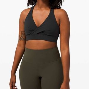 ✨Lululemon - Sweet Awakenings Bra Sz 6✨